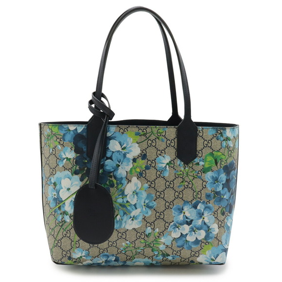 GUCCI Handbags - GUCCI GG Blooms Supreme Reversible Small Tote/Shoulder Bag in Beige and Blue ...